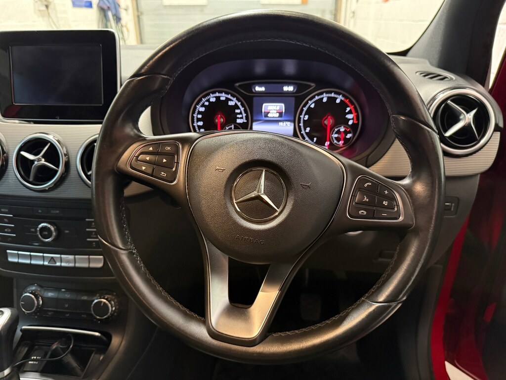 Mercedes-Benz B Class 1.6 B180 Se Executive 121 Bhp Silver #10