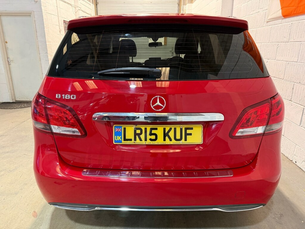 Mercedes-Benz B Class B180 Se Red #4