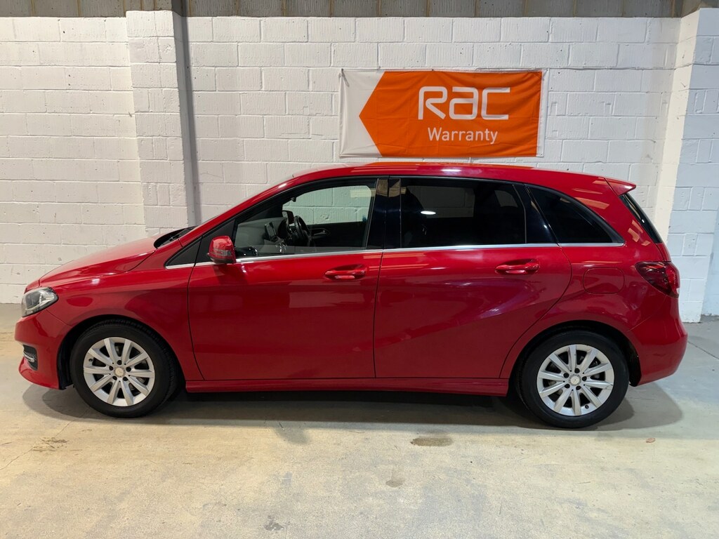 Mercedes-Benz B Class B180 Se Red #2