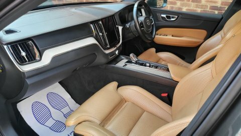 Volvo XC60 B4 Inscription Awd MD69LSX #2