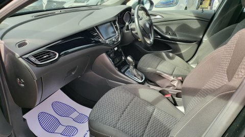 Vauxhall Astra Sri Nav S #2