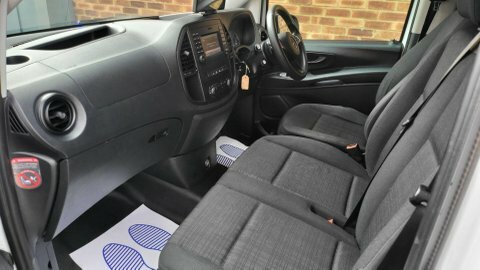 Mercedes-Benz Vito 114 Bluetec  #2