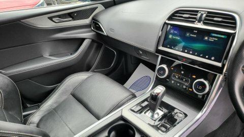 Jaguar XE 2.0 D200 Mhev R-dynamic Se Black Saloon Black #14