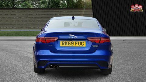 Jaguar XE 2.0 D200 Mhev R-dynamic Se Black Saloon Black #7