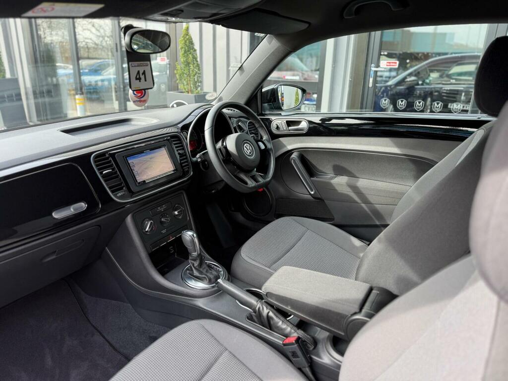 Volkswagen Beetle 1.2 Tsi Design Dsg Black #2