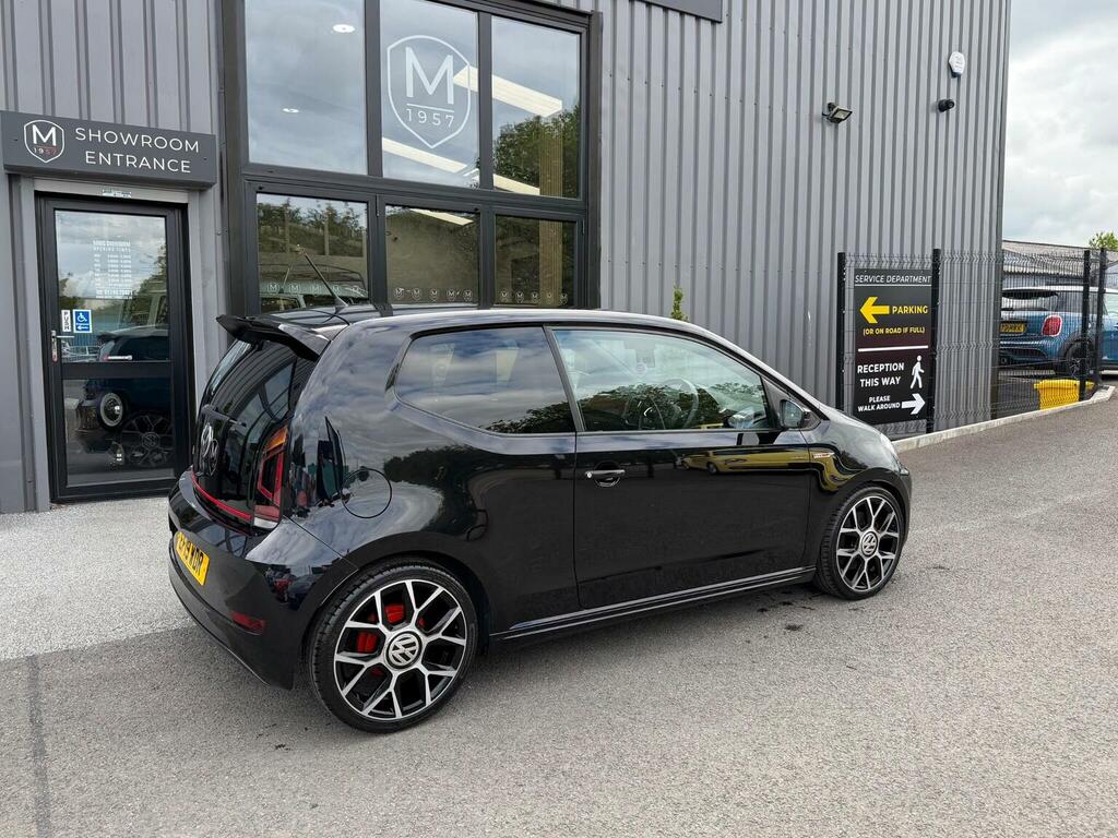 Volkswagen Up Red #16