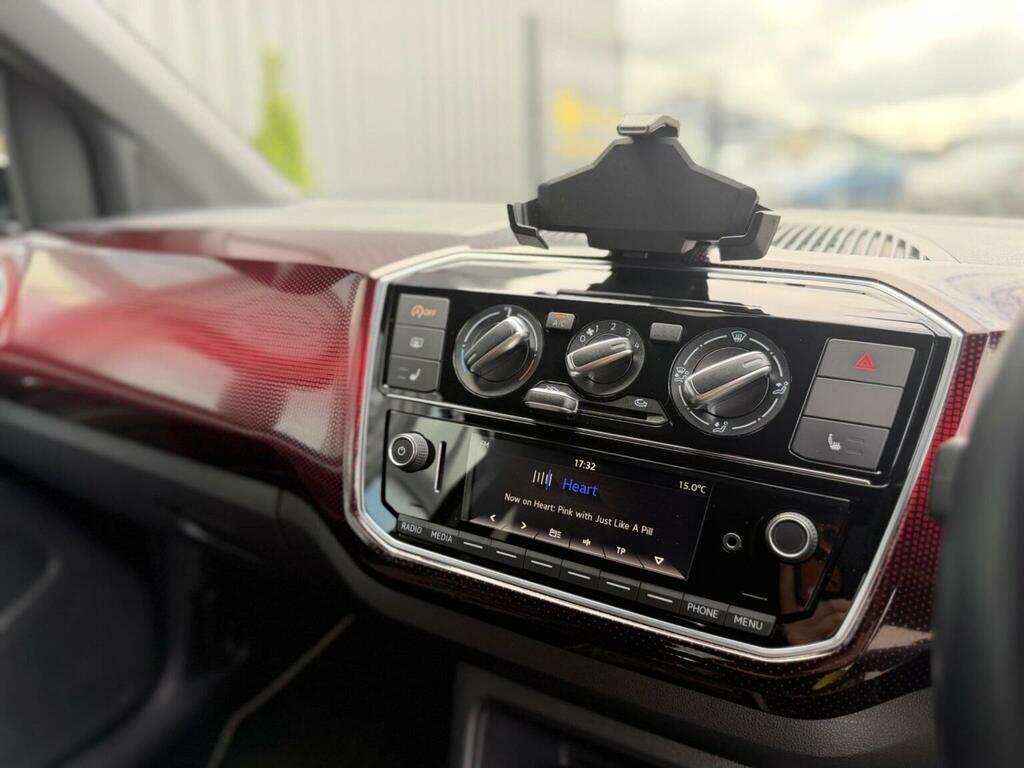 Volkswagen Up Red #139