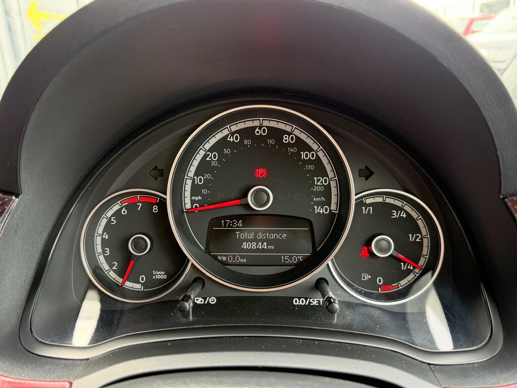 Volkswagen Up Red #135