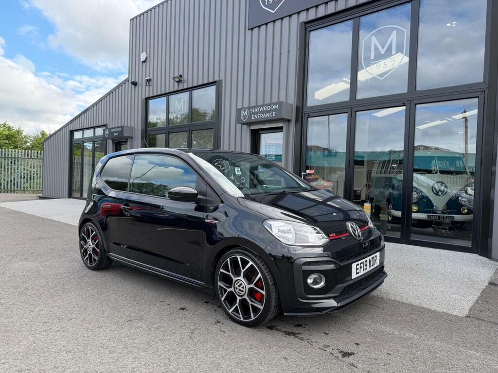 Volkswagen Up Red #13