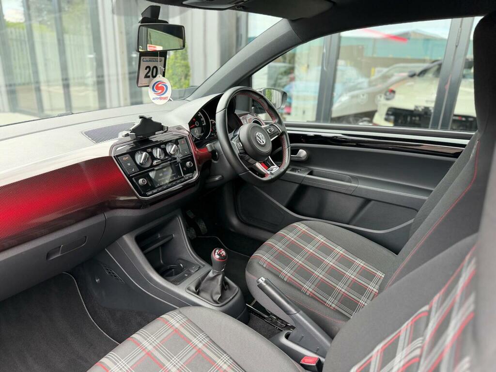 Volkswagen Up 1.0 Tsi Up Gti Euro 6 Ss Black #2