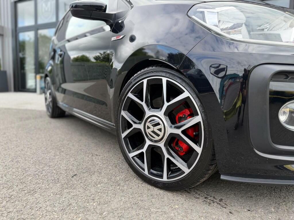 Volkswagen Up Red #80