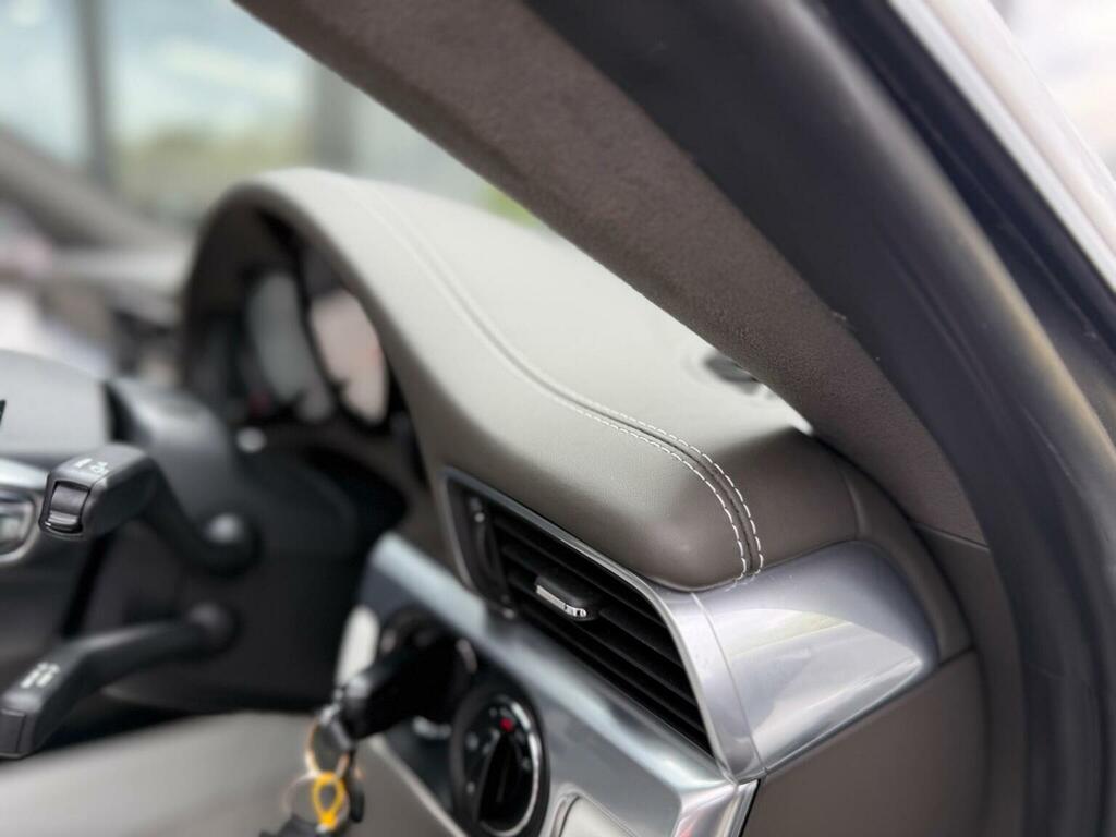 Porsche 911 3.4 Carrera Coupe Silver #30