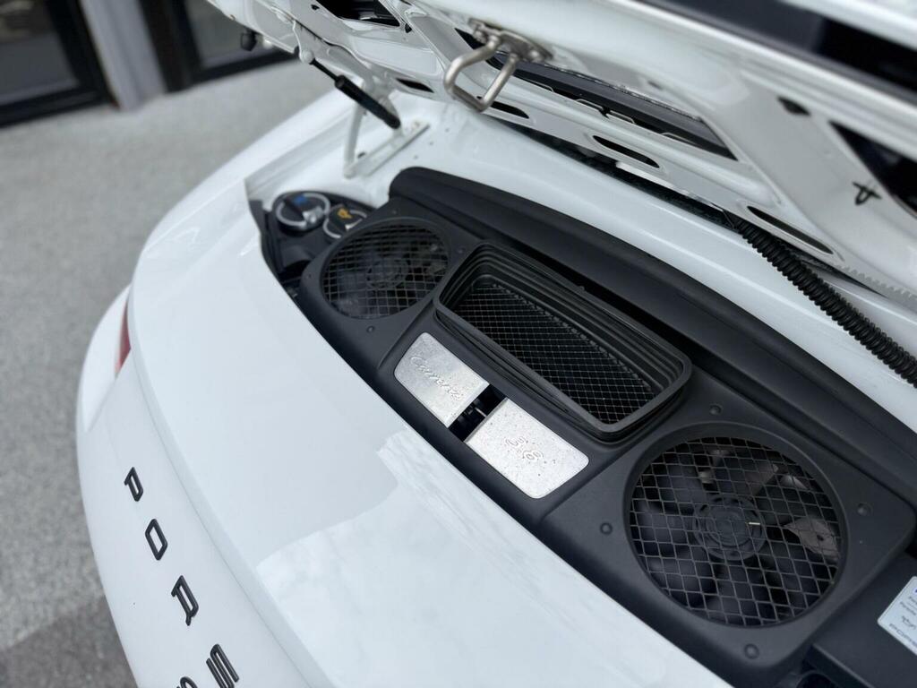 Porsche 911 3.4 Carrera Coupe Silver #49