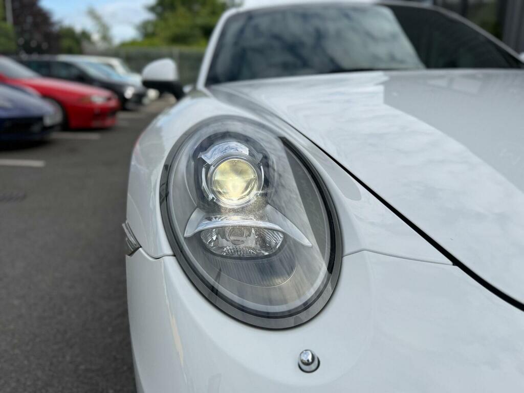 Porsche 911 3.4 Carrera Coupe Silver #17