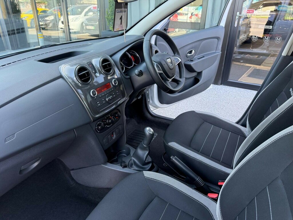 Dacia Sandero Stepway 0.9 Tce Essential Euro 6 Ss Silver #2