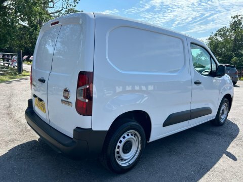 Fiat Doblo 1.5 Bluehdi 650Kg YJ23PFN White #5