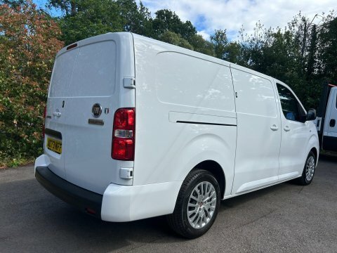 Fiat Scudo 1.5 Bluehdi Primo White #4