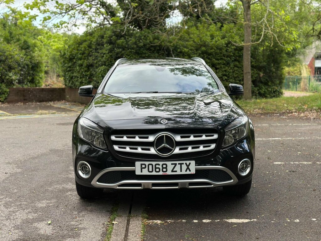 Mercedes-Benz GLA Class Gla 200 Sport Executive D White #9