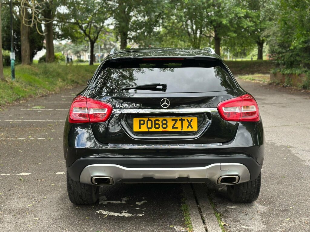 Mercedes-Benz GLA Class 1.6 Gla200 Sport Euro 6 Ss Black #5