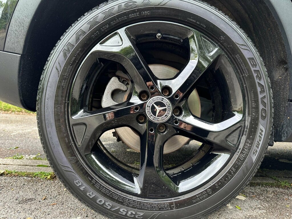 Mercedes-Benz GLA Class Gla 200 Sport Executive D White #18