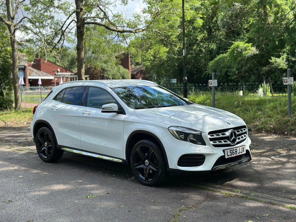 Mercedes-Benz GLA Class 1.6 Gla200 Amg Line Euro 6 Ss White