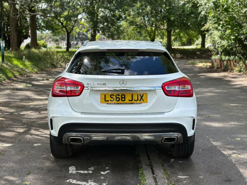 Mercedes-Benz GLA Class 1.6 Gla200 Amg Line Euro 6 Ss White #5