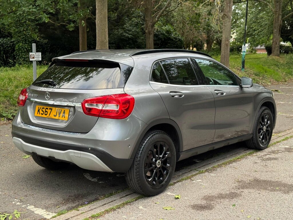 Mercedes-Benz GLA Class 1.6 Gla200 Se 7G-dct Euro 6 Ss Grey #4