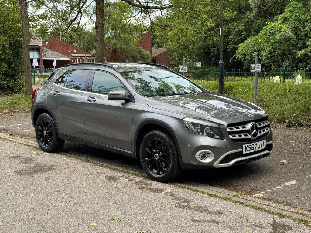 Mercedes-Benz GLA Class 1.6 Gla200 Se 7G-dct Euro 6 Ss Grey