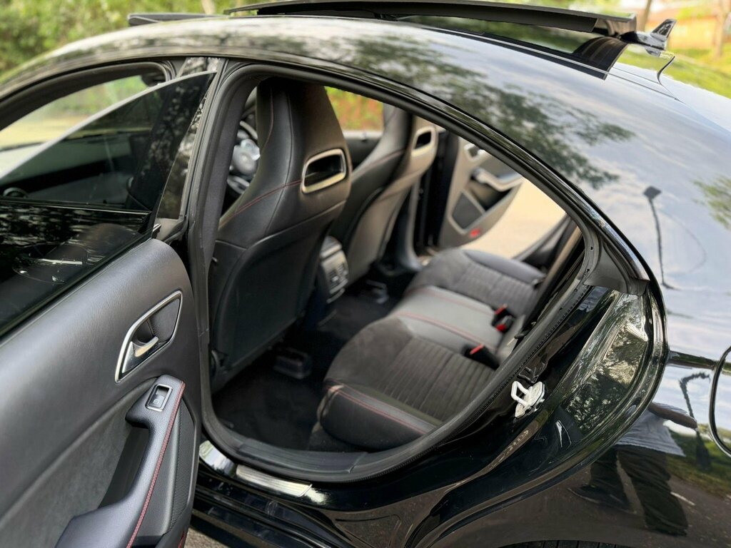 Mercedes-Benz CLA Class Auto #16