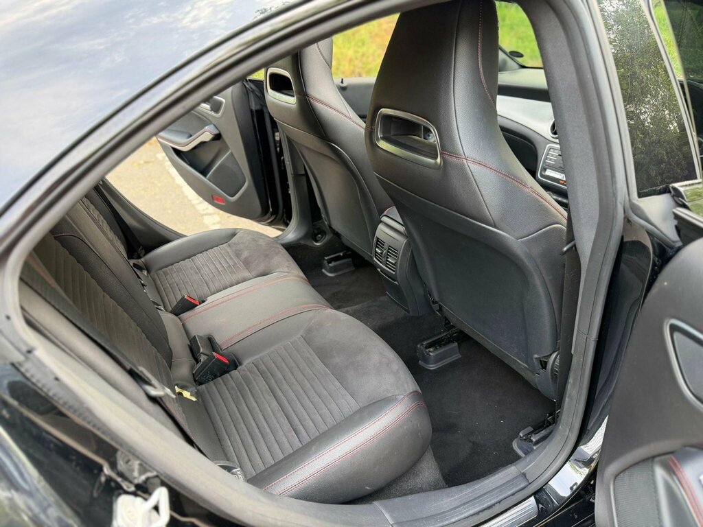 Mercedes-Benz CLA Class Auto #17