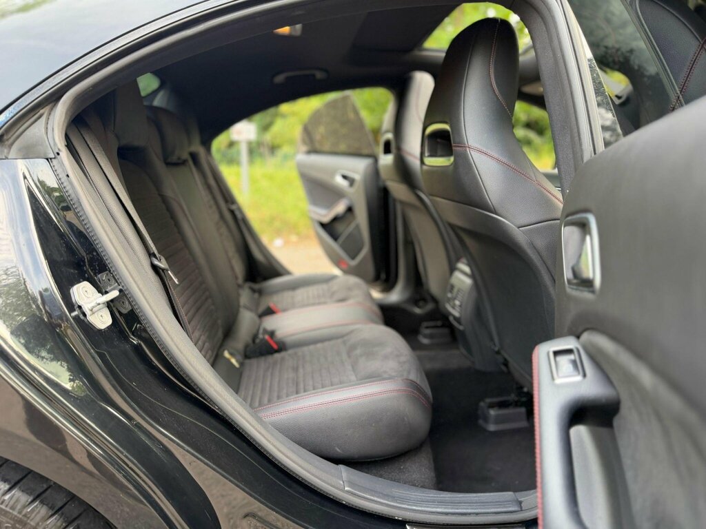 Mercedes-Benz CLA Class Auto #18