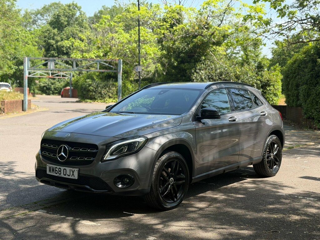 Mercedes-Benz GLA Class Urban Edition Grey #8