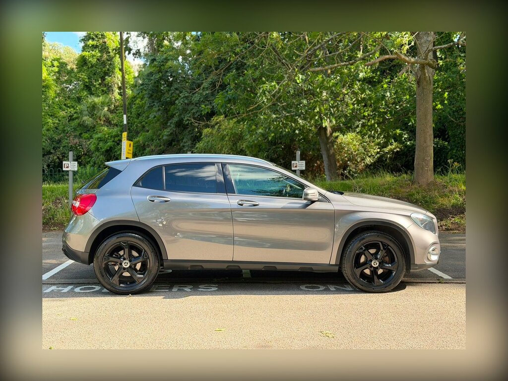 Mercedes-Benz GLA Class 2.1 Gla200d Sport 7G-dct Euro 6 Ss Grey #3