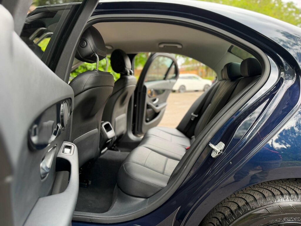 Mercedes-Benz C Class Se Black #17