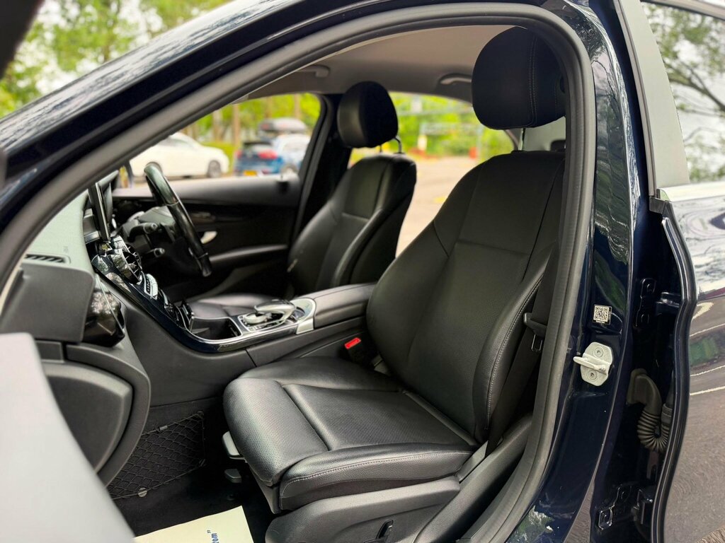 Mercedes-Benz C Class Se Black #14