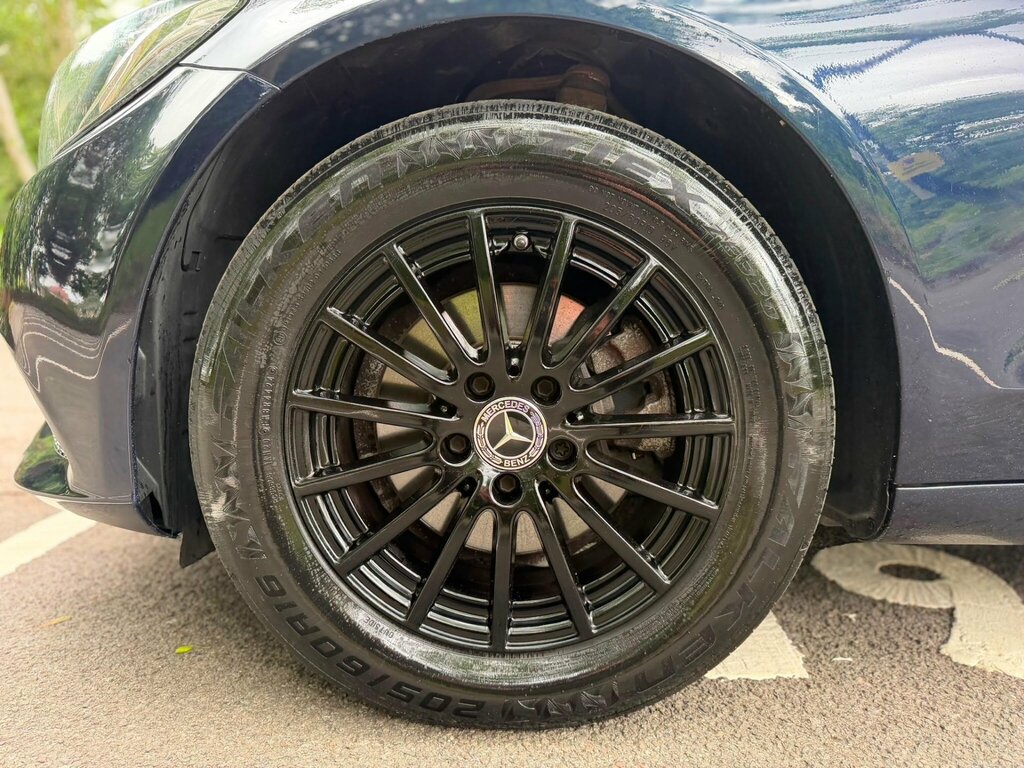 Mercedes-Benz C Class Se Black #24
