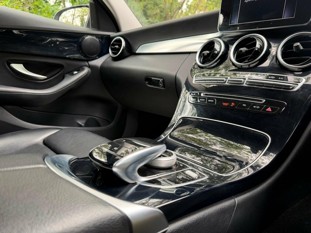 Mercedes-Benz C Class Se Black #22