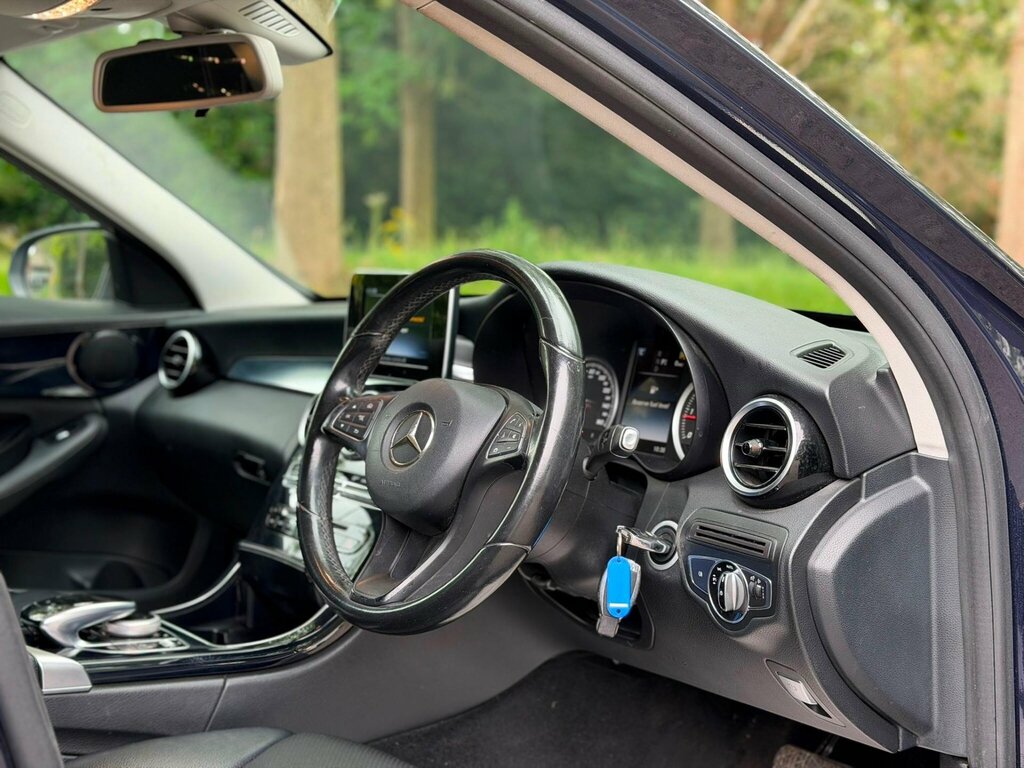 Mercedes-Benz C Class Se Black #11
