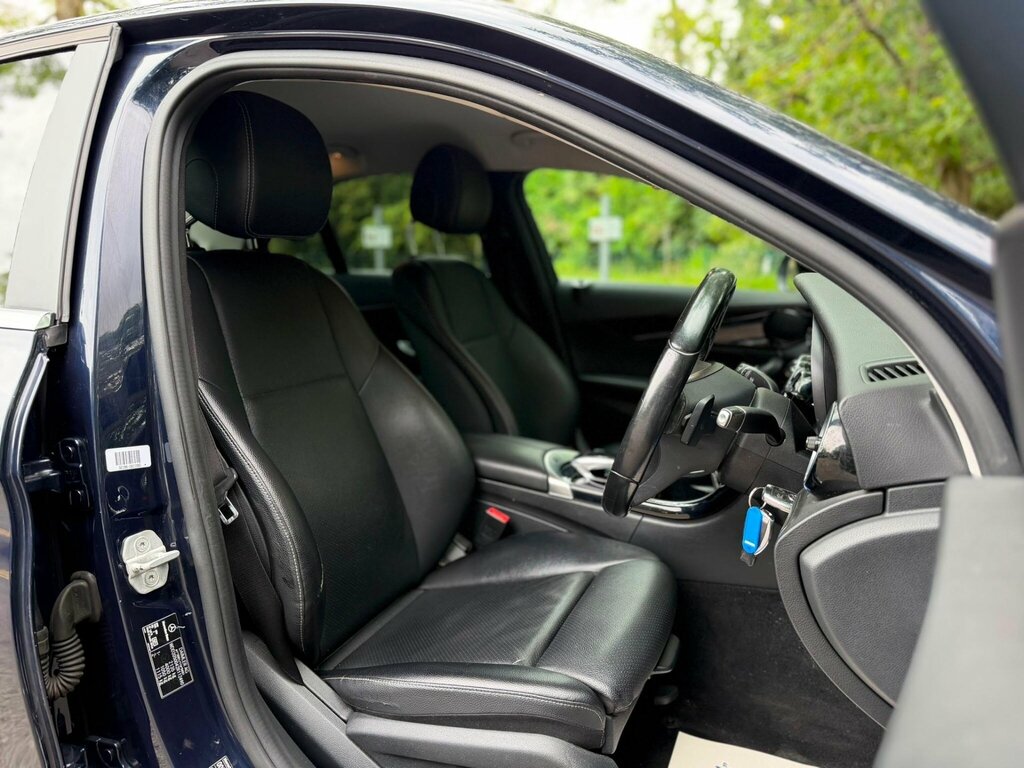 Mercedes-Benz C Class Se Black #10