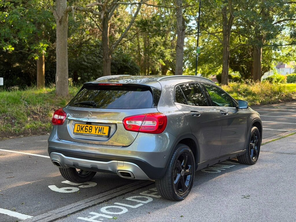 Mercedes-Benz GLA Class 1.6 Gla200 Sport Executive Euro 6 Ss Grey #4