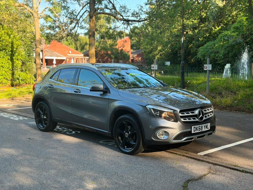 Mercedes-Benz GLA Class 1.6 Gla200 Sport Executive Euro 6 Ss Grey