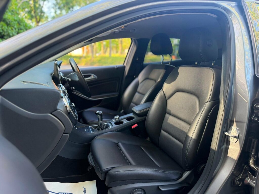Mercedes-Benz GLA Class  Black #15