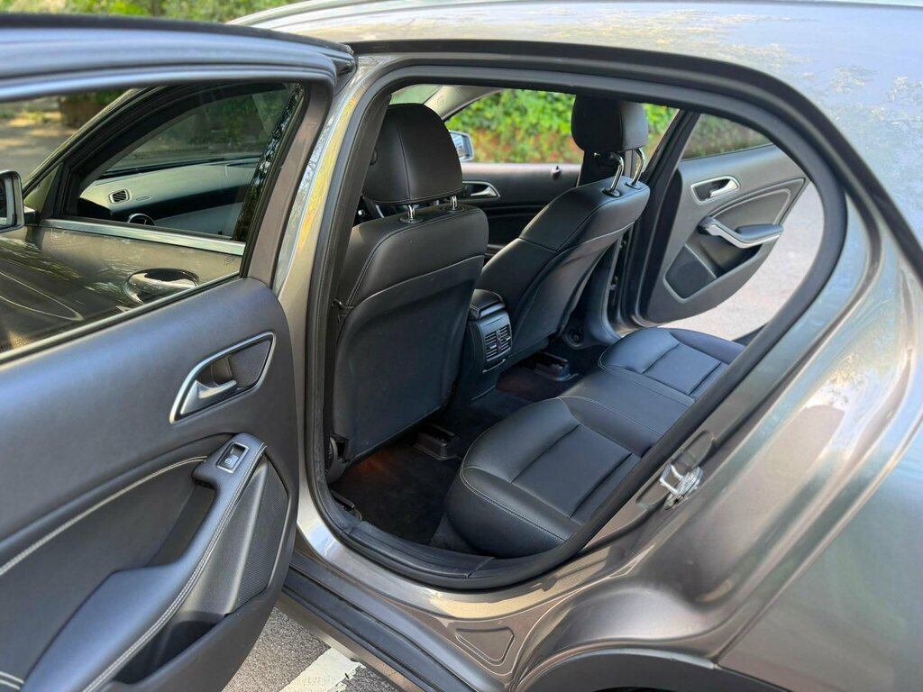 Mercedes-Benz GLA Class  Black #18
