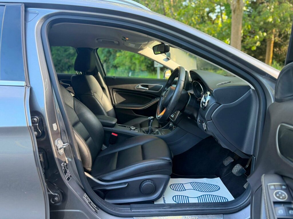 Mercedes-Benz GLA Class  Black #13