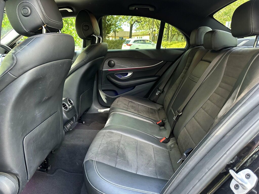 Mercedes-Benz E Class E220d Amg Line 9G-tronic Silver #17