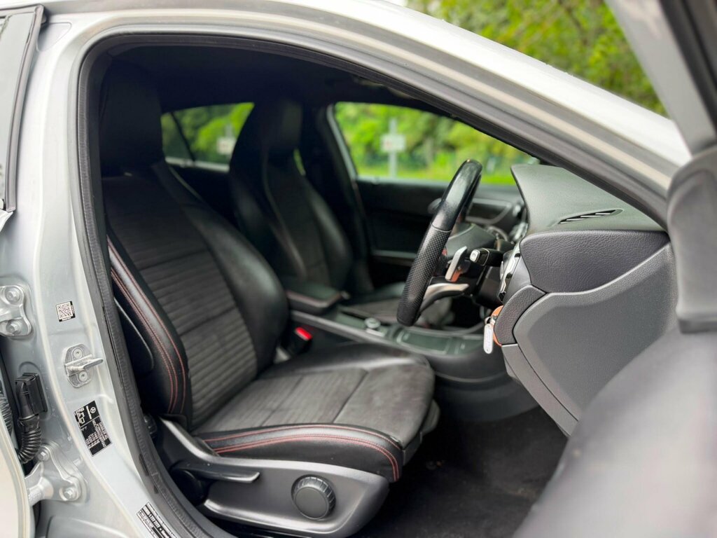 Mercedes-Benz GLA Class Suv Grey #12