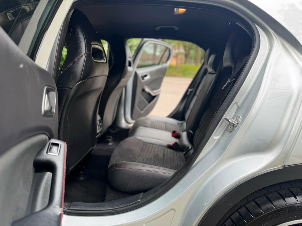 Mercedes-Benz GLA Class Suv Grey #19