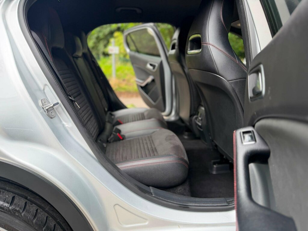 Mercedes-Benz GLA Class Suv Grey #16