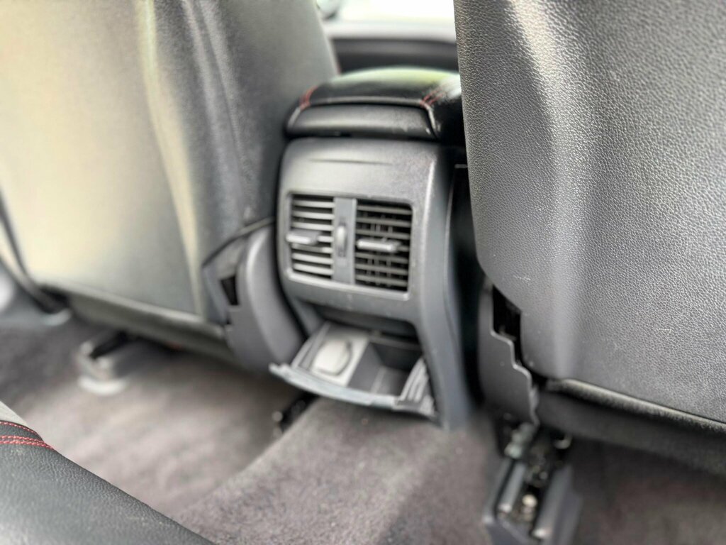 Mercedes-Benz GLA Class Suv Grey #23