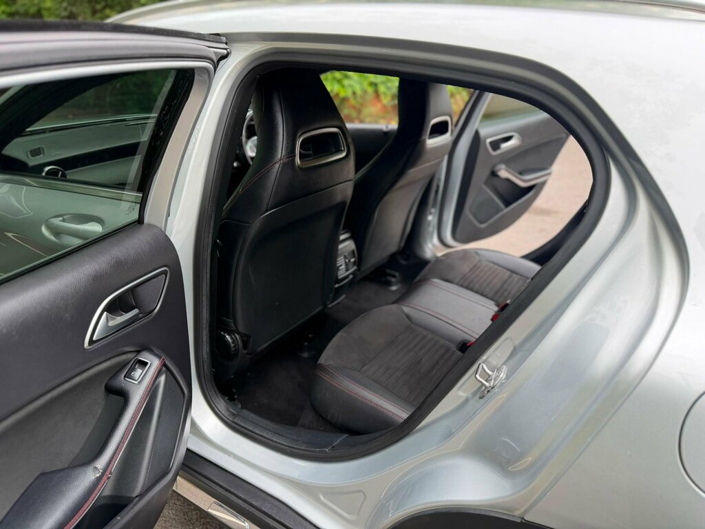 Mercedes-Benz GLA Class Suv Grey #17